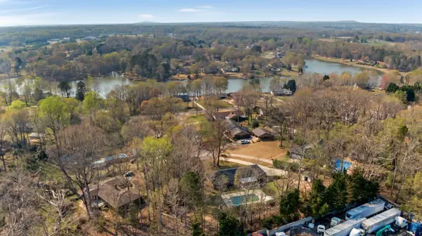 26 Ashley Ct, Inman, SC 29349