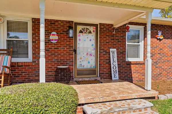 1390 Mud Bridge RD, Buffalo, SC 29321