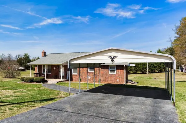 1390 Mud Bridge RD, Buffalo, SC 29321