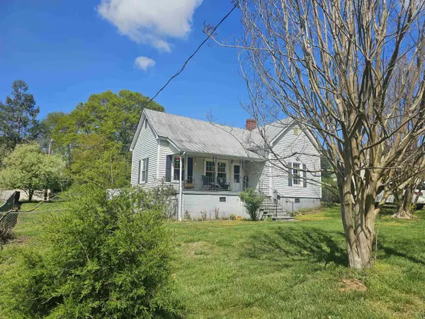 614 S Kentucky Ave, Chesnee, SC 29323