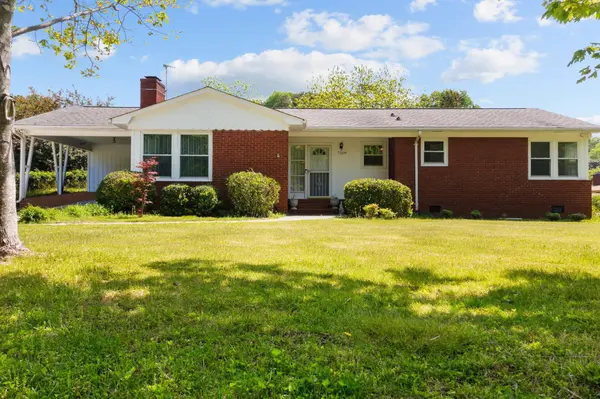 7209 Marley CIR, Charlotte, NC 28214