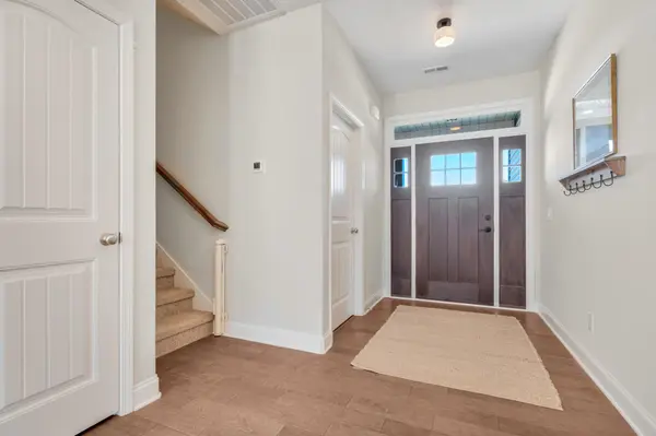 524 Turning Leaf LN, Greer, SC 29651