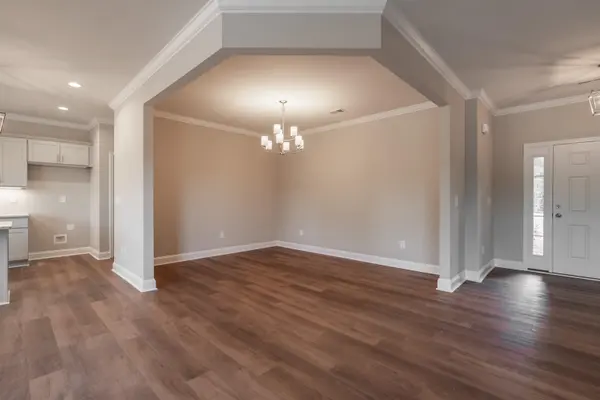 241 Carriage Gate DR, Wellford, SC 29385