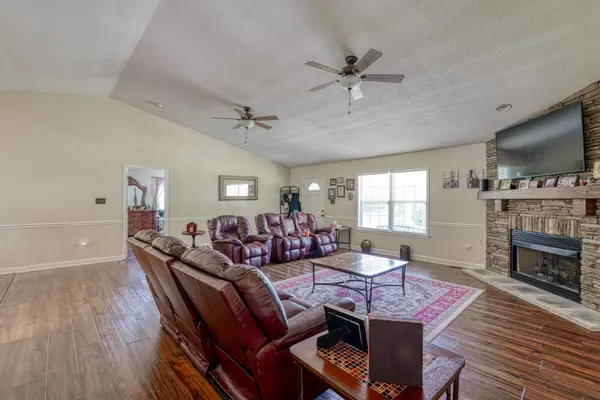 909 Rocky Ridge RD, Enoree, SC 29335