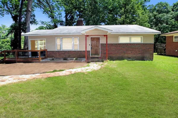 101 Coldbrook DR, Spartanburg, SC 29306-4106