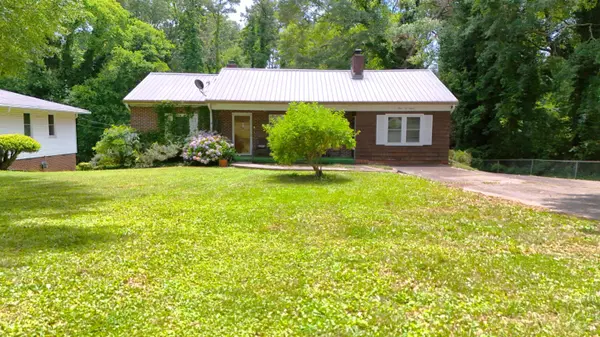 107 Coldbrook DR, Spartanburg, SC 29306-4106