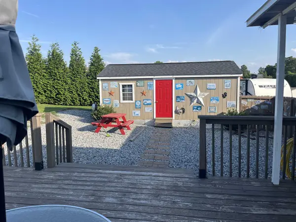 236 Cannon Ball Run, Campobello, SC 29322