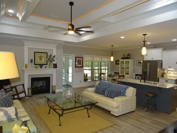 811 White Magnolia DR, Inman, SC 29349