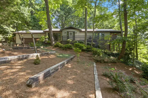 56 Cardinal CIR, Tryon, NC 28782