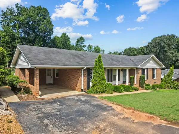 250 Brookfield Rd, Roebuck, SC 29376