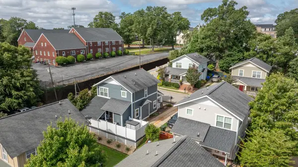 2 Seawright LN, Greenville, SC 29605