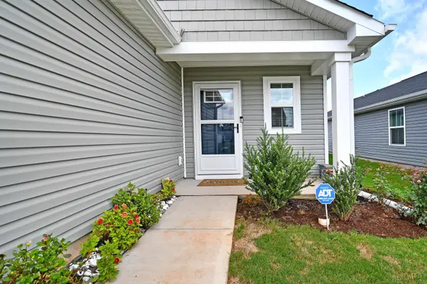 914 English Green Way, Woodruff, SC 29388