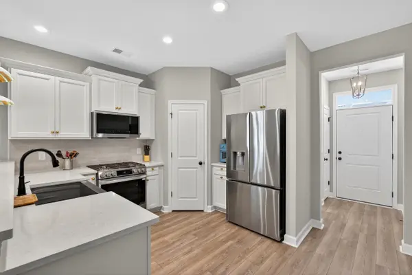 349 Nettle LN, Greenville, SC 29607