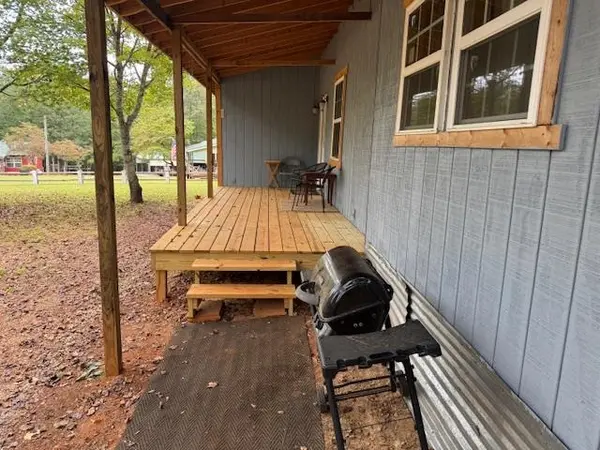 163 Hunters TRL, Whitmire, SC 29178