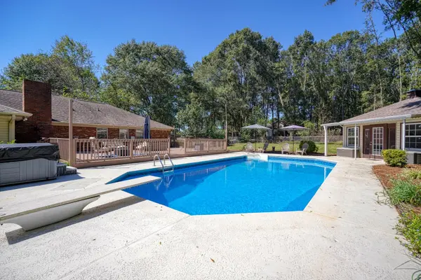 4330 New Cut RD, Inman, SC 29349