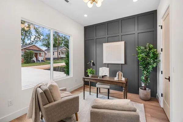 107 Taylor ST, Greenville, SC 29601