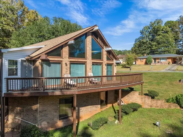1109 Hemlock DR, Shelby, NC 28150