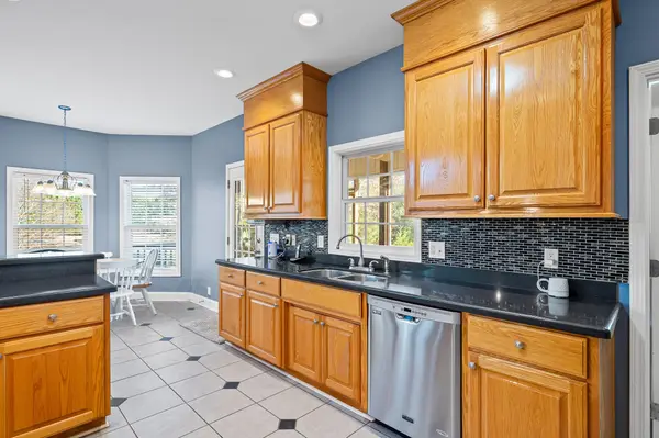 329 Shoreview DR, Chesnee, SC 29323
