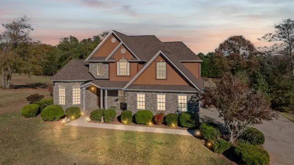 329 Shoreview DR, Chesnee, SC 29323