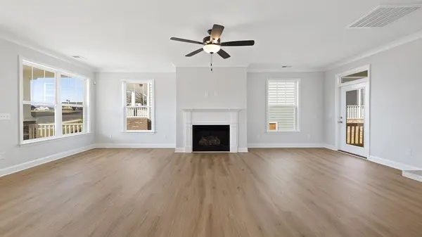 833 Sweet William RD, Spartanburg, SC 29301