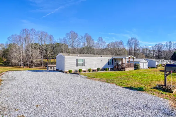 739 E Fleming Farm DR, Inman, SC 29349
