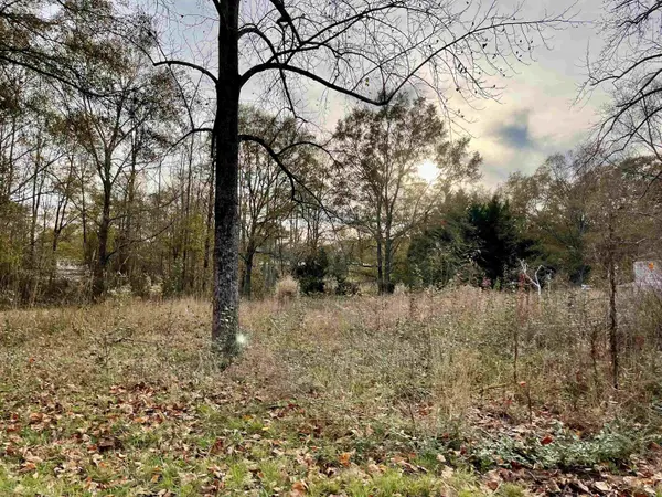 210 Lakeview DR, Cowpens, SC 29330