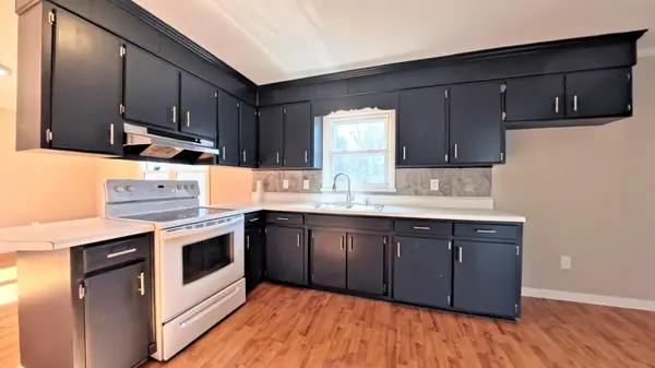 1202 Brookwood DR, Boiling Springs, SC 29316