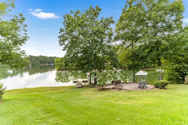 119 Blalock Coves DR, Chesnee, SC 29323