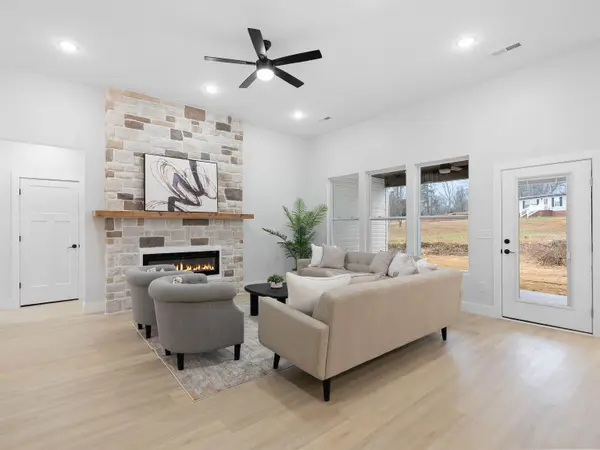 1754 Fish Camp RD, Chesnee, SC 29323