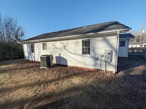 137 Emory AVE, Forest City, NC 28043