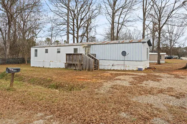 116 BEACH DR, Ninety Six, SC 29666