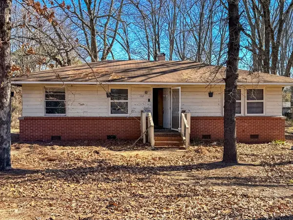 1035 S Stonewall AVE, Rock Hill, SC 29730-5868