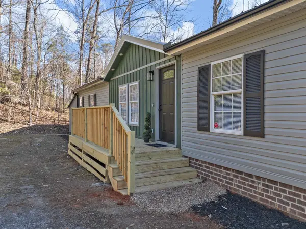 371 Forest Dale RD, Marietta, SC 29661-9015