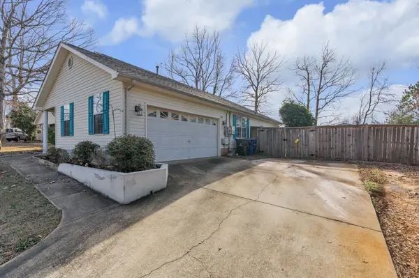 531 Country Gardens DR, Fountain Inn, SC 29644