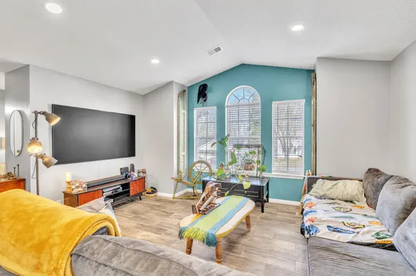 531 Country Gardens DR, Fountain Inn, SC 29644