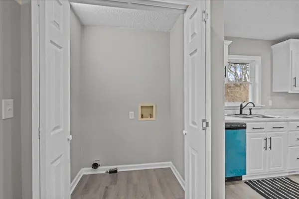 326 Millbank RD, Wellford, SC 29385