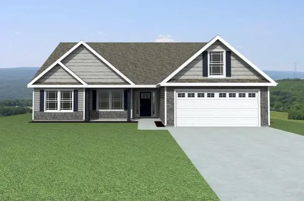 700 Davis LN, Inman, SC 29349