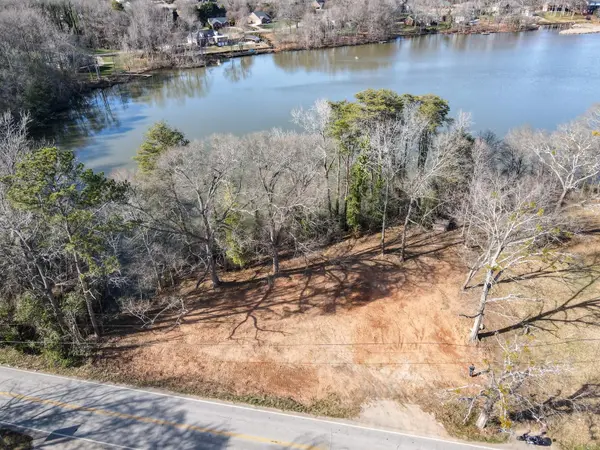 438 Berry Shoals RD, Duncan, SC 29334