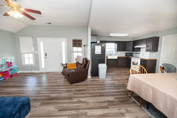 403 Brianna DR, Boiling Springs, SC 29316