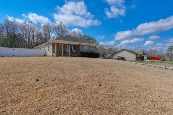 611 Pearson Town RD, Moore, SC 29369