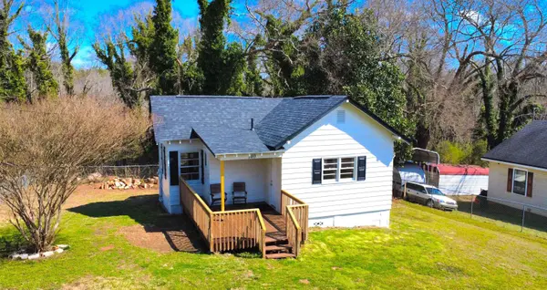 140 Riverview ST, Converse, SC 29329