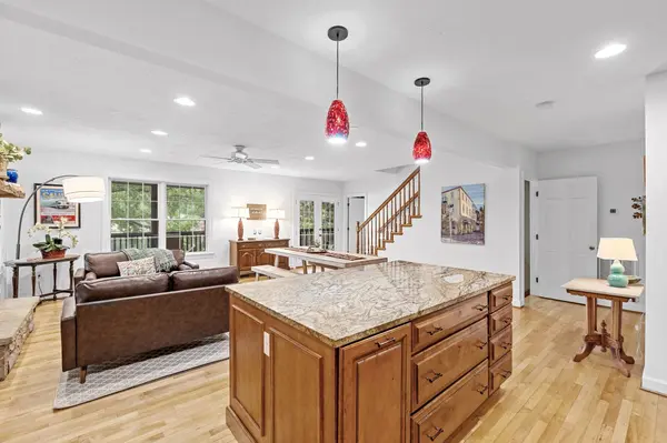 1214 E Lakeshore DR, Landrum, SC 29356