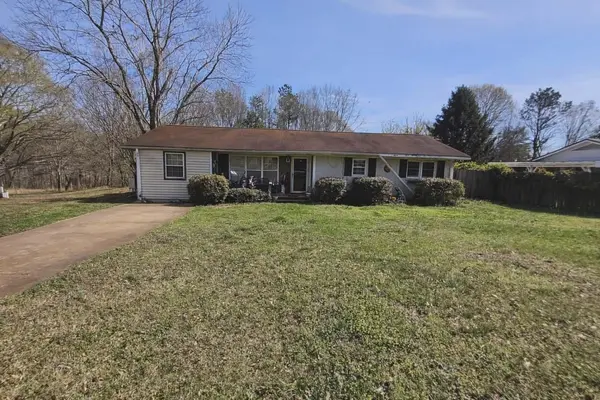 221 Norris RD, Spartanburg, SC 29303