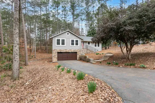 20 Fair Wind DR, Salem, SC 29676