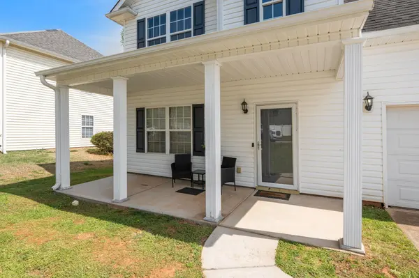 282 Waxberry CT, Boiling Springs, SC 29316-9618