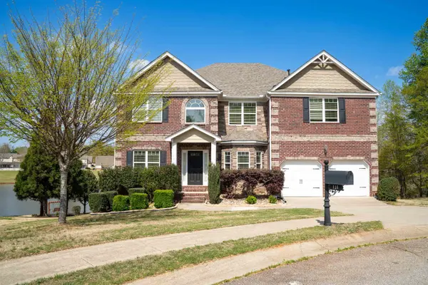 131 Walkers Bluff RD, Boiling Springs, SC 29316