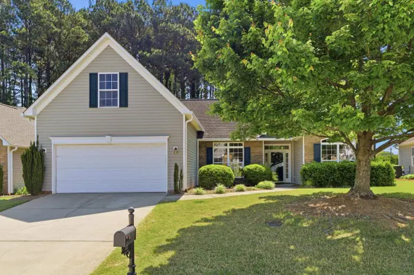 10 Hanging Moss LN, Greenville, SC 29615