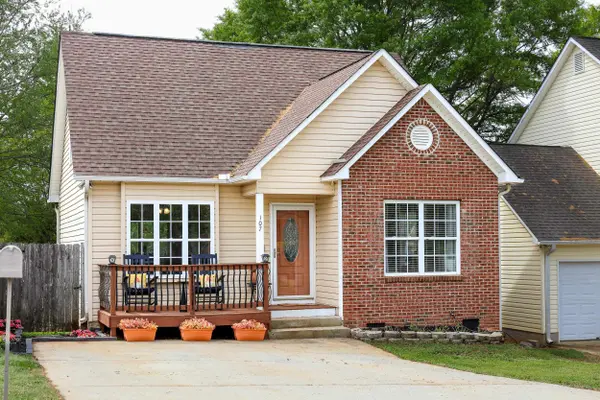 107 Shining Rock CT, Boiling Springs, SC 29316
