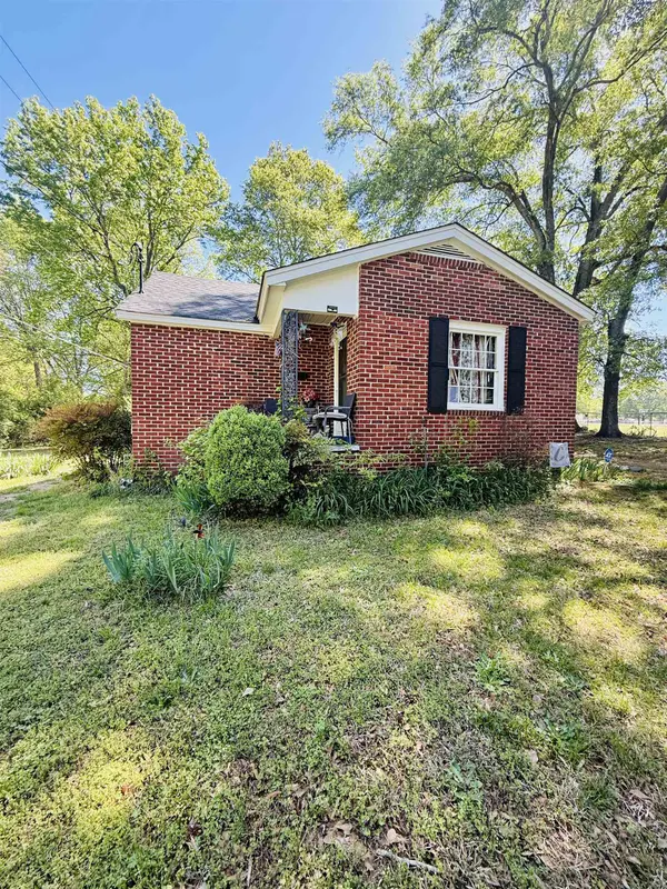 301 Valley Avenue, Clover, SC 29710