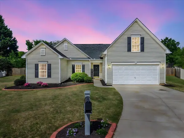 116 Red Holly Ridge CT, Greer, SC 29651